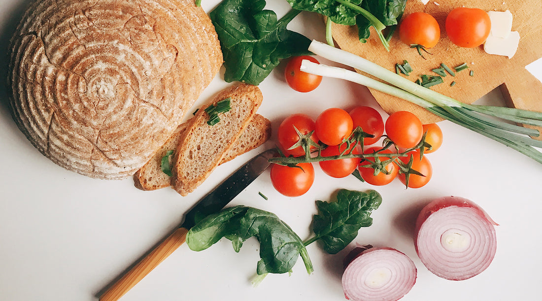 Simple ingredients to pack a healthy lunch.